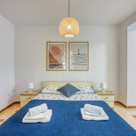 Navetta Apartment Пореч Екстериор снимка